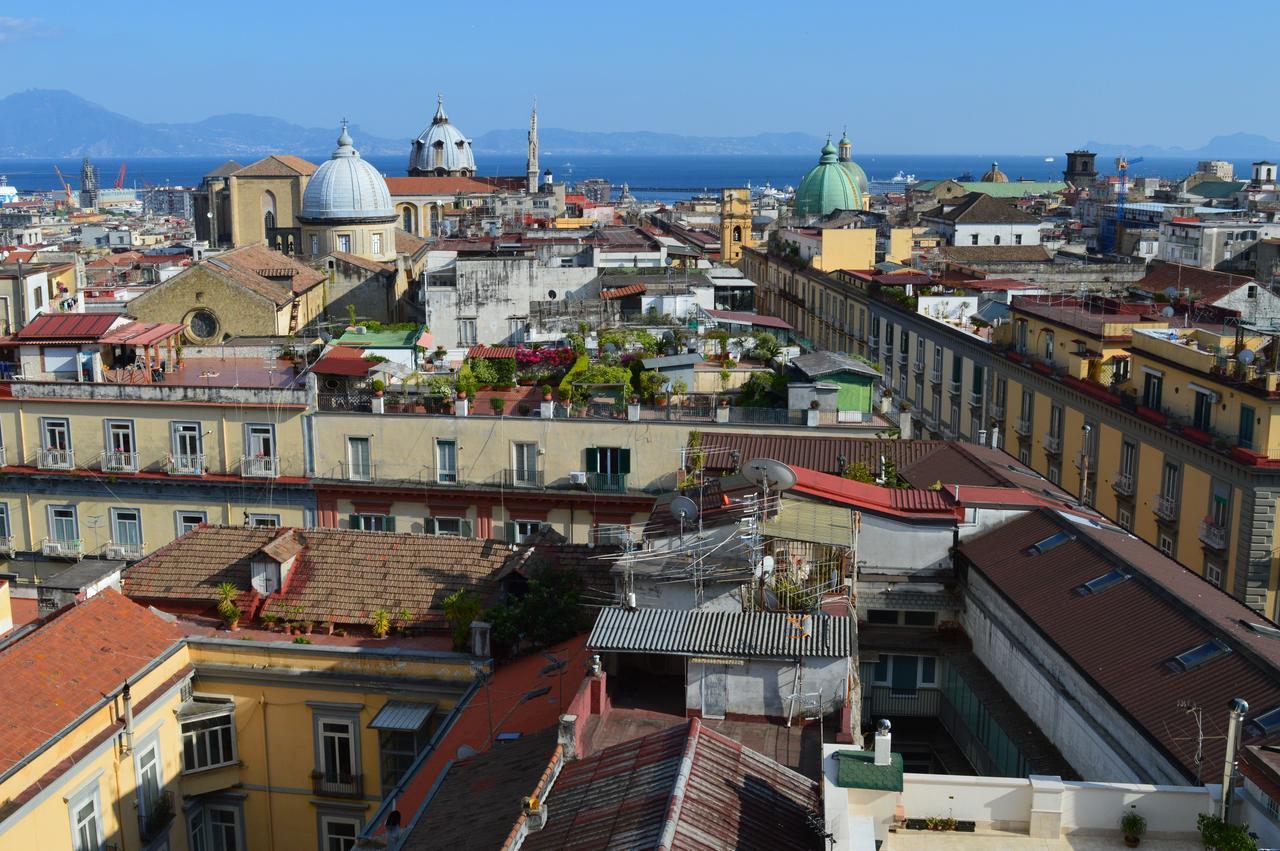 Nel Cuore Di Parthenope Naples Luaran gambar