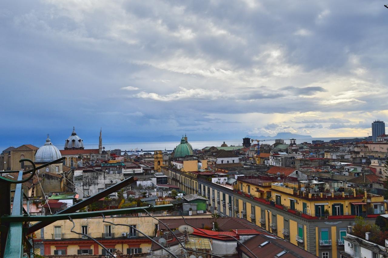 Nel Cuore Di Parthenope Naples Luaran gambar