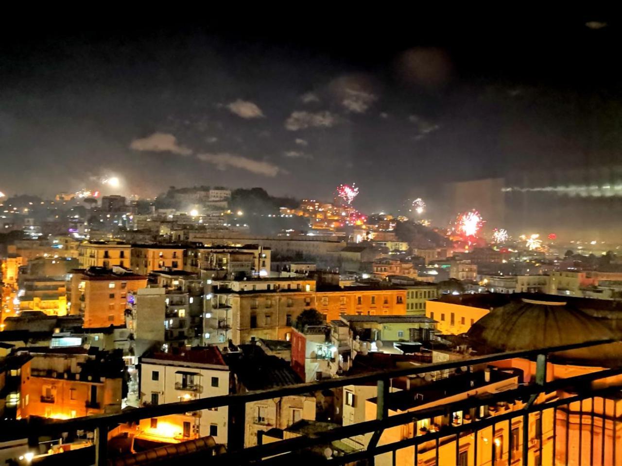 Nel Cuore Di Parthenope Naples Luaran gambar